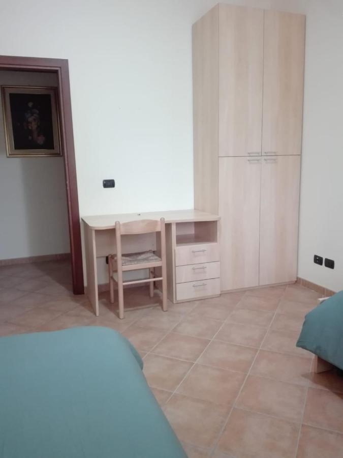 La Casa Di Mezzo-Affitti Brevi-Zona Ospedali Villa Busso Eksteriør bilde